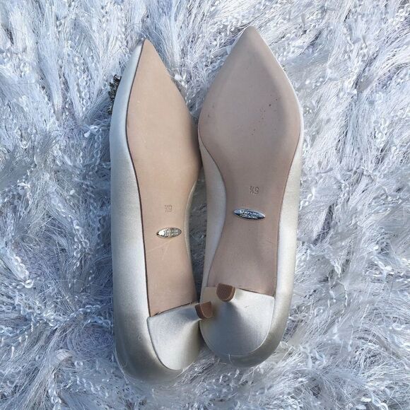 BADGLEY MISCHKA Vail Ivory Satin Kitten Heel Pump - Picture 5 of 15